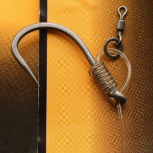 Fox Edges Armapoint Stiff Rig Straight - Barbed - Image 3